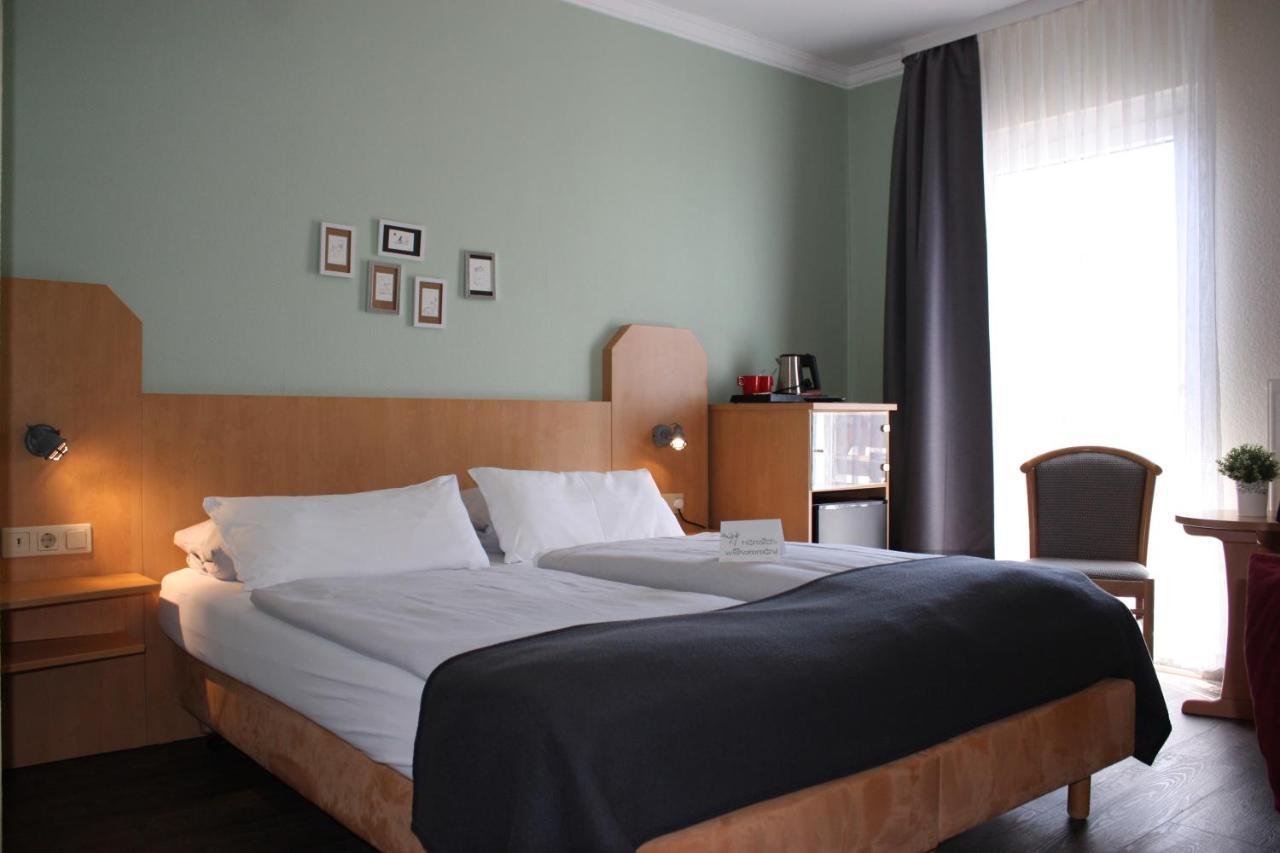באד לאוטרברג Hotel Am Kurpark מראה חיצוני תמונה