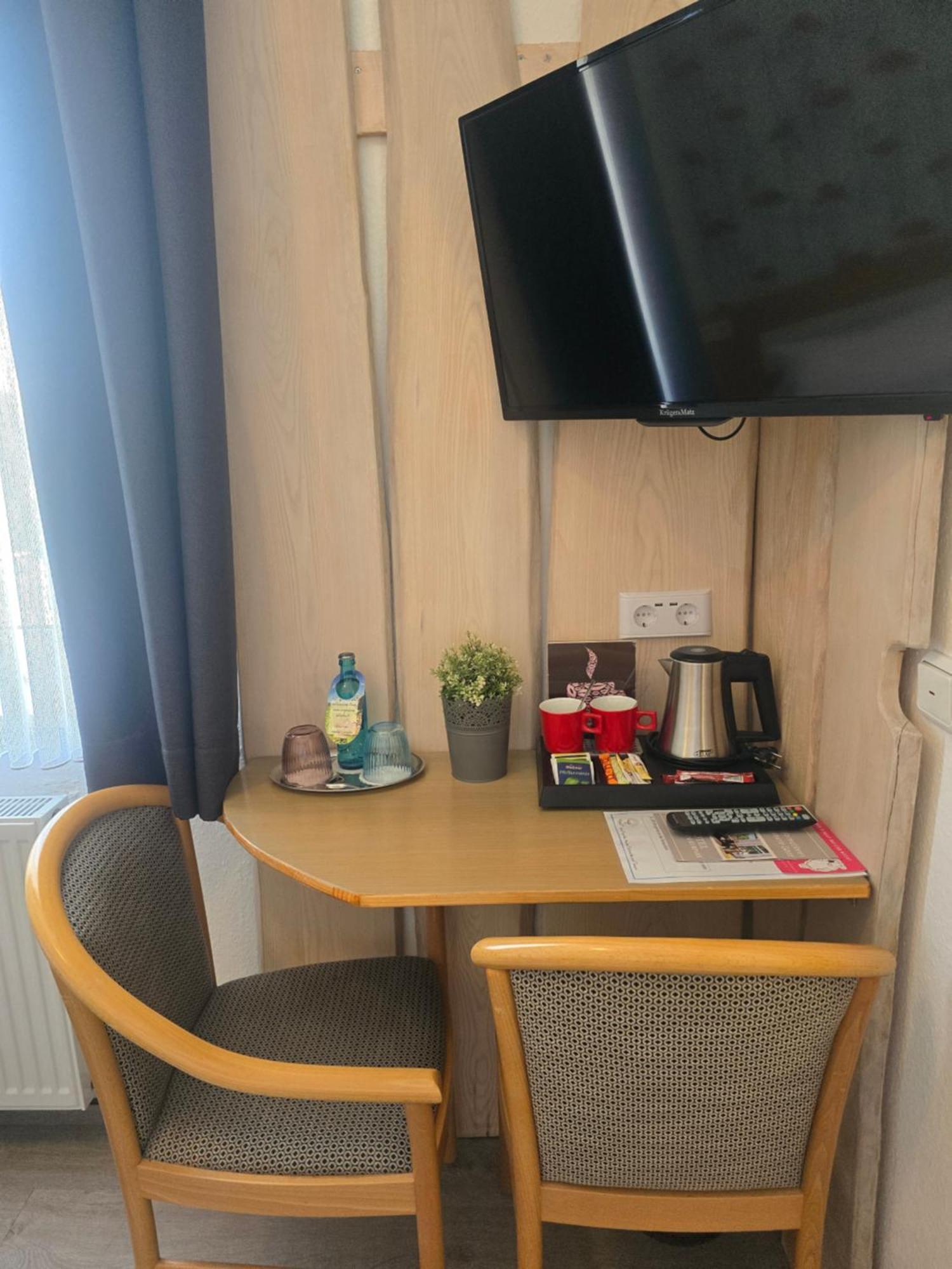 באד לאוטרברג Hotel Am Kurpark מראה חיצוני תמונה