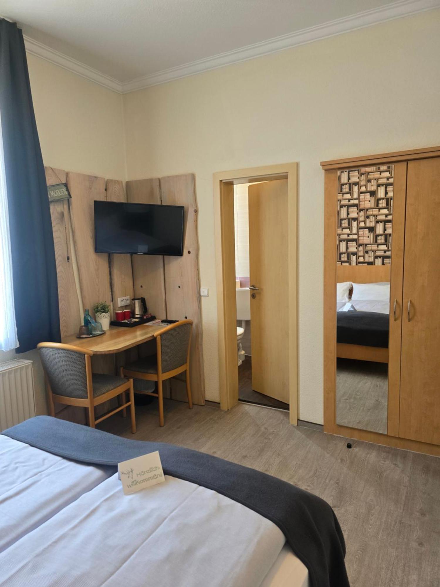 באד לאוטרברג Hotel Am Kurpark מראה חיצוני תמונה