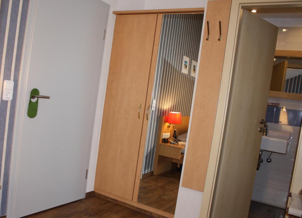 באד לאוטרברג Hotel Am Kurpark מראה חיצוני תמונה